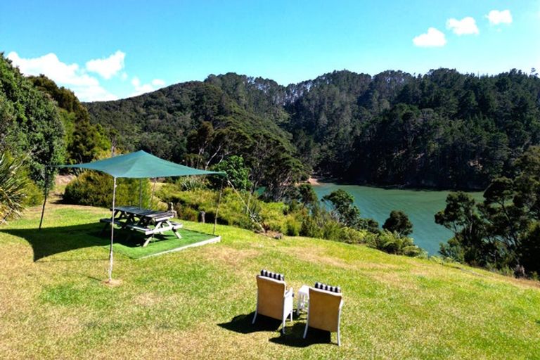 Photo of property in 19 Edith Ridge Road, Kawau Island, 0920