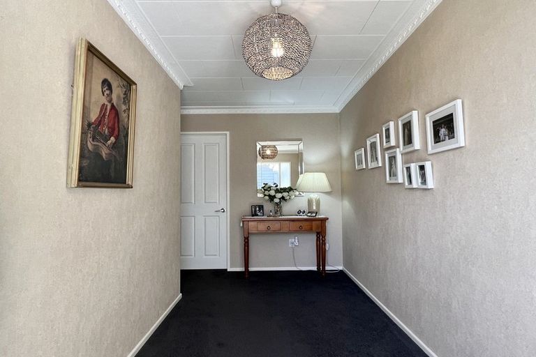 Photo of property in 140 Princes Street, Strathern, Invercargill, 9812