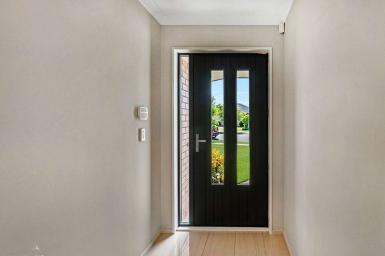 Photo of property in 24 Wootton Place, Kaiapoi, 7630