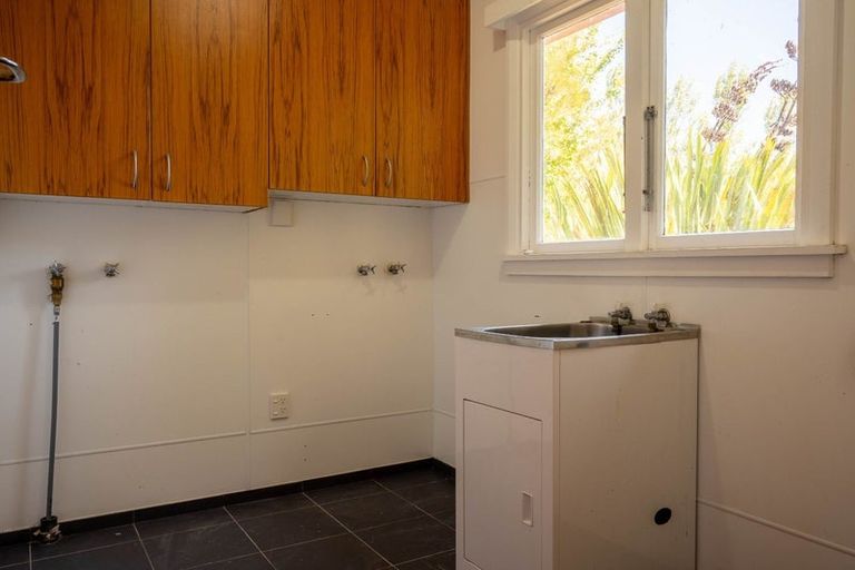 Photo of property in 12 Vera Street, Marton, 4710