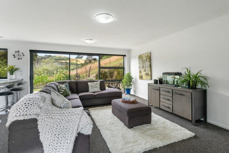 Photo of property in 1420 Taieri Mouth Road, Taieri Mouth, Brighton, 9091