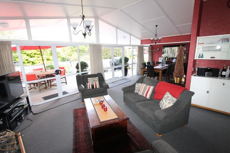 Photo of property in 12 Hilden Place, Hilltop, Taupo, 3330