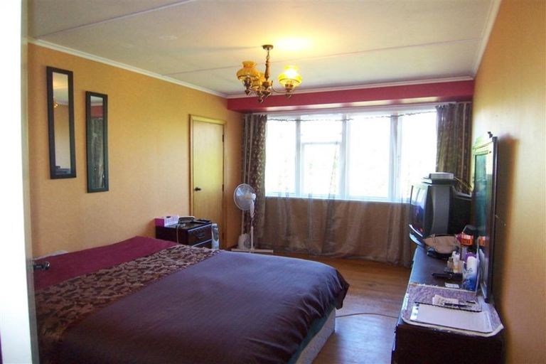 Photo of property in 13 Horomona Road, Paekakariki, 5034