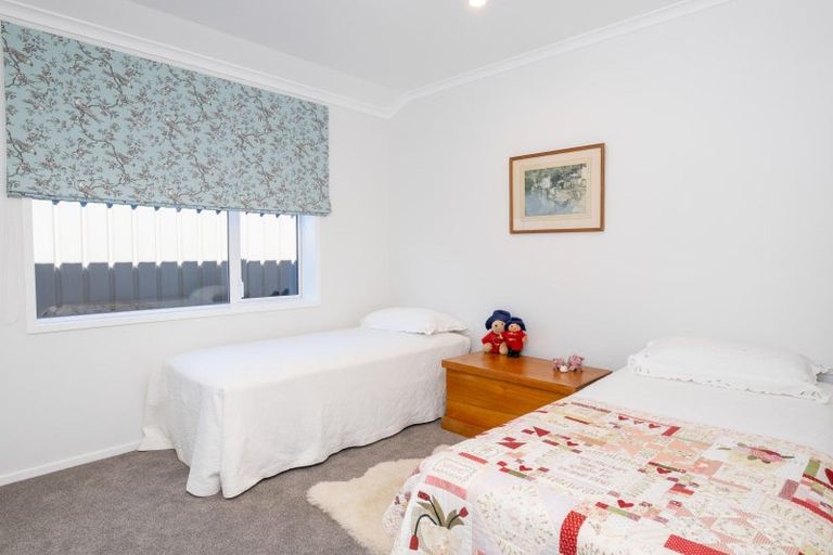 Photo of property in 19 Manapouri Street, Poraiti, Napier, 4112
