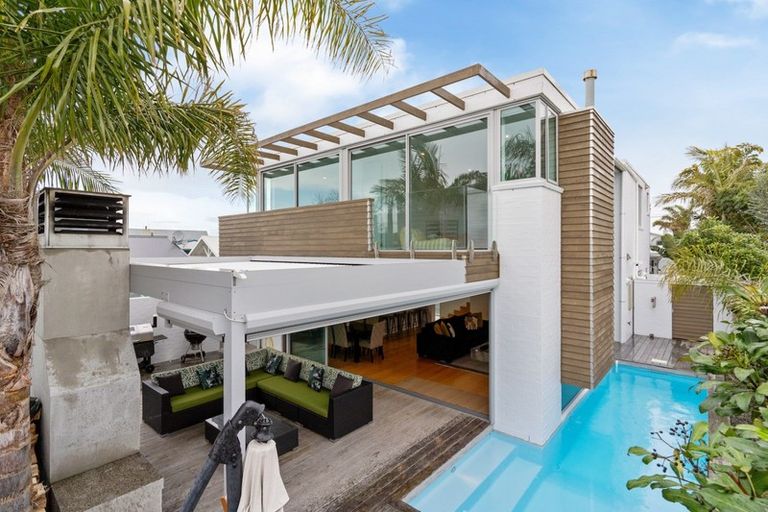 Photo of property in 249a Dickson Road, Papamoa Beach, Papamoa, 3118