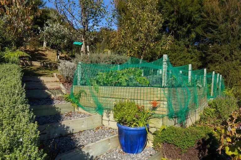 Photo of property in 49 Boons Valley Road, Waikawa, Picton, 7220