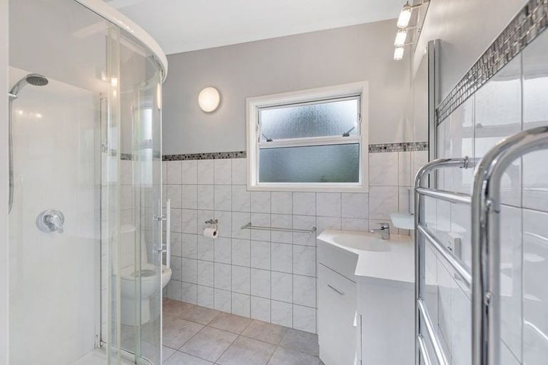 Photo of property in 15 Juliana Place, Awapuni, Palmerston North, 4412