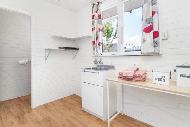 Photo of property in 1/216 Knowles Street, St Albans, Christchurch, 8052