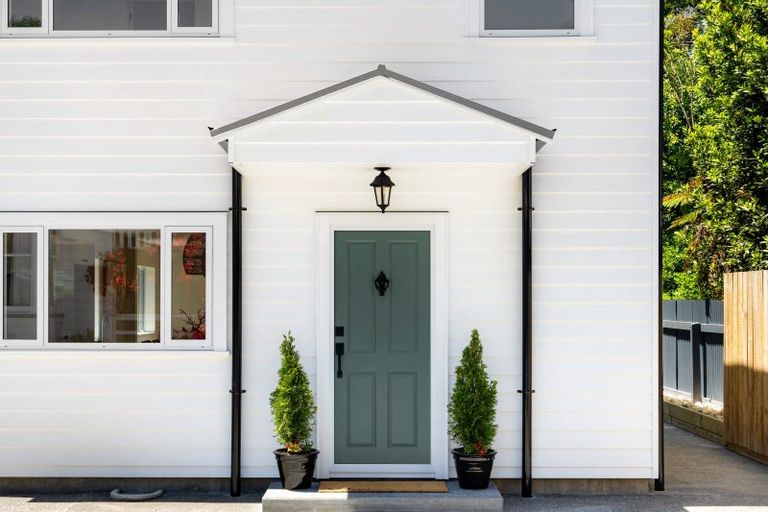 Photo of property in 155 Carlyle Street, Napier South, Napier, 4110