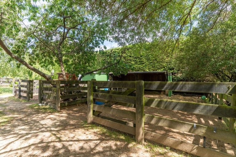 Photo of property in 167 Lincoln Road, Carterton, 5713