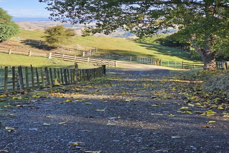 Photo of property in 537 Apley Road, Puketapu, Napier, 4184