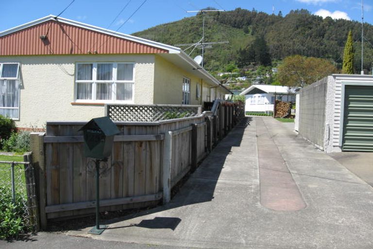 Photo of property in 125a Tipahi Street, Nelson South, Nelson, 7010