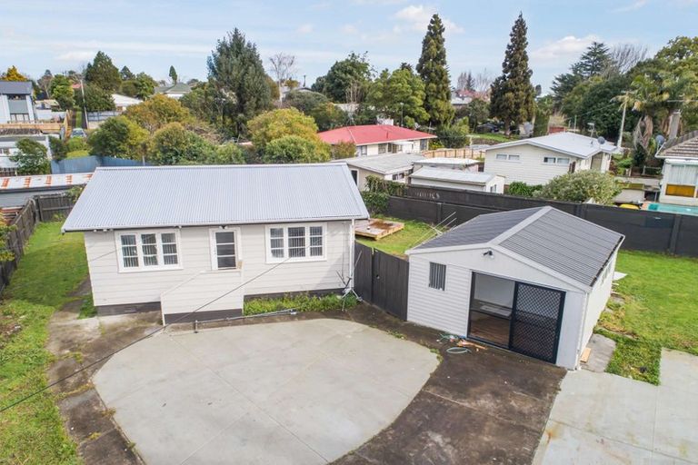 Photo of property in 51 Weymouth Road, Manurewa, Auckland, 2102