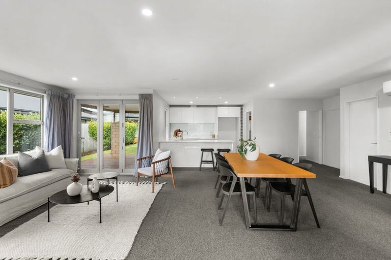 Photo of property in 77 Whincops Road, Halswell, Christchurch, 8025