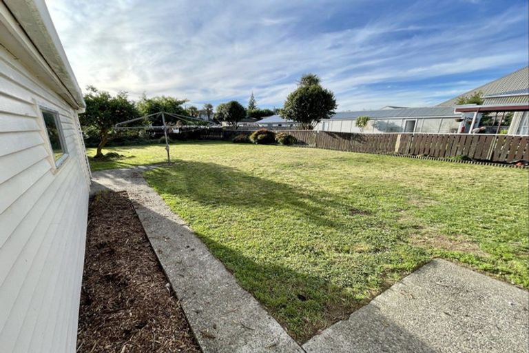 Photo of property in 9 Rugby Street, Levin, 5510