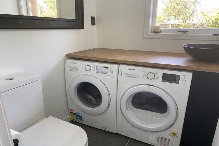 Photo of property in 18 Kingsley Street, St Andrews, Hamilton, 3200