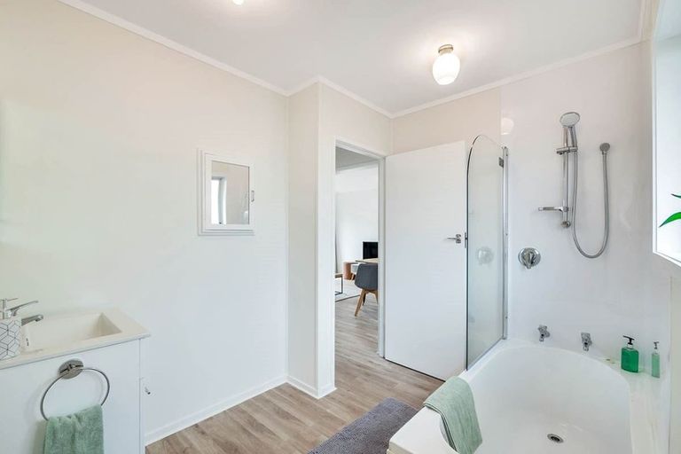 Photo of property in 3/113 Seabrook Avenue, New Lynn, Auckland, 0600