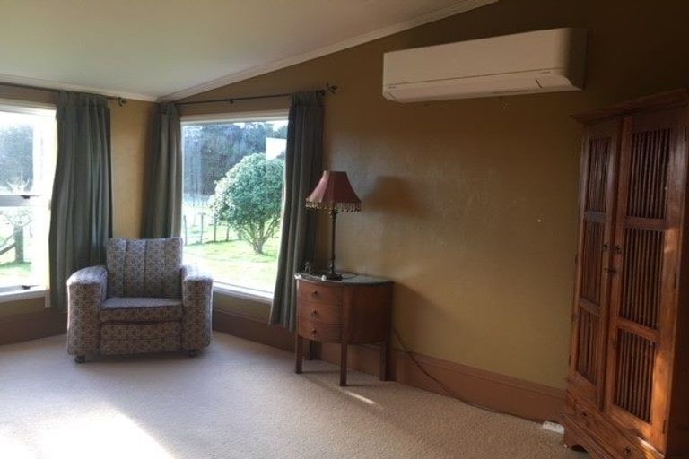 Photo of property in 27 Terrace Road, Reikorangi, Waikanae, 5391