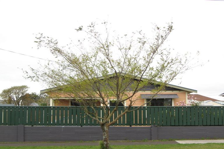 Photo of property in 43 Doone Street, Lynmouth, New Plymouth, 4310