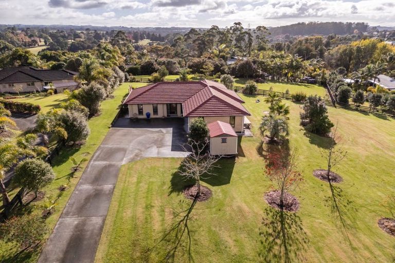 Photo of property in 14 Greenway Drive, Kerikeri, 0230