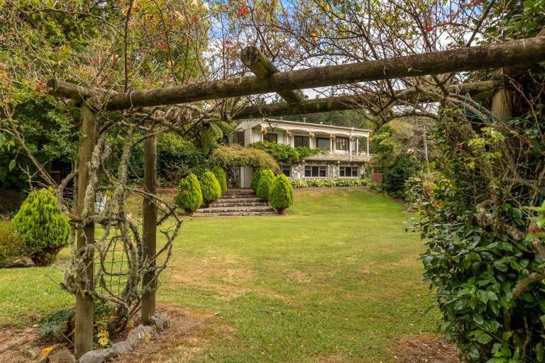 Photo of property in 169 Plateau Road, Te Marua, Upper Hutt, 5018