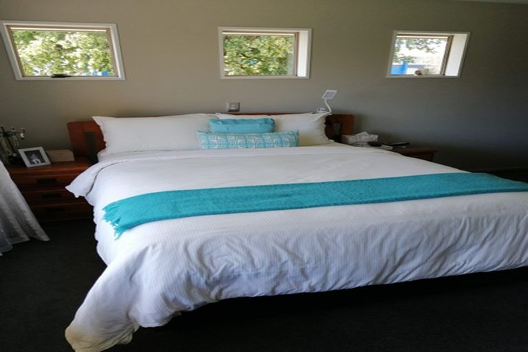 Photo of property in 10 Rubicon Place, Hei Hei, Christchurch, 8042