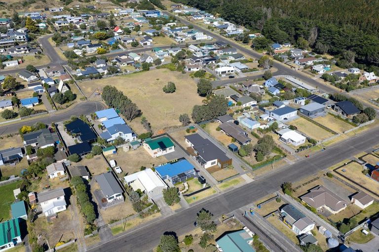 Photo of property in 26 Rua Avenue, Waitarere Beach, Levin, 5510