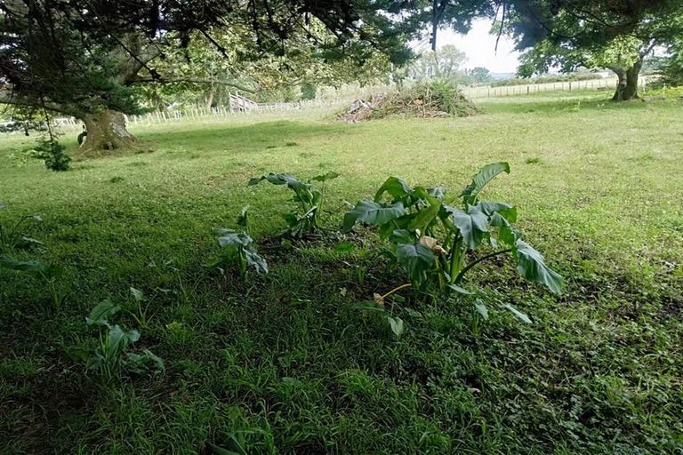 Photo of property in 203 Popes Road, Takanini, 2105