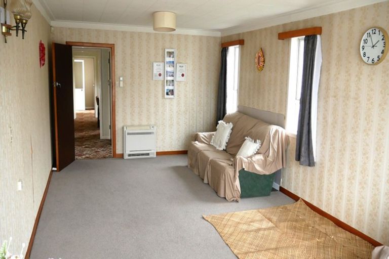 Photo of property in 41 Nichol Street, Heidelberg, Invercargill, 9812