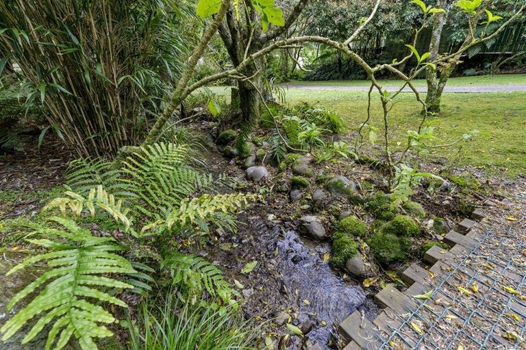 Photo of property in 496 Stokes Valley Road, Stokes Valley, Lower Hutt, 5019