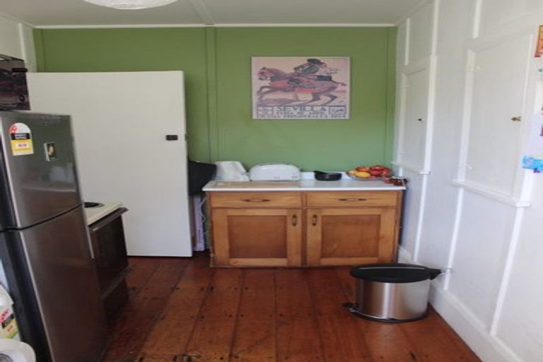 Photo of property in 17 Moana Road, Kelburn, Wellington, 6012