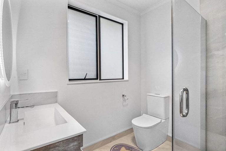 Photo of property in 14 Sydney Place, Flagstaff, Hamilton, 3210