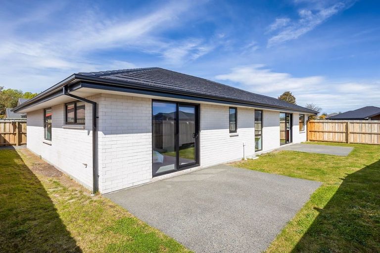 Photo of property in 6 Kildare Street, Northwood, Christchurch, 8051