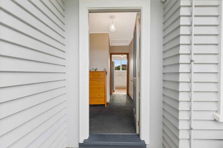 Photo of property in 39 Manurere Street, Hei Hei, Christchurch, 8042