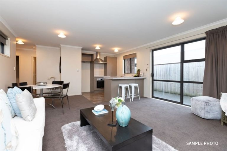 Photo of property in 4/108 Old Farm Road, Hamilton East, Hamilton, 3216