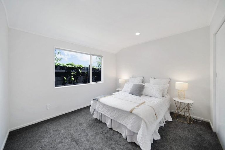 Photo of property in 8a Margarita Rise, Pukekohe, 2120
