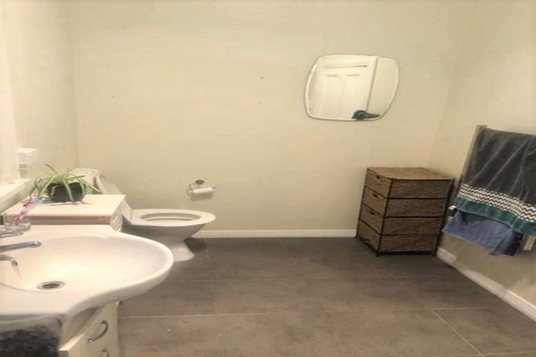 Photo of property in 355 The Terrace, Te Aro, Wellington, 6011