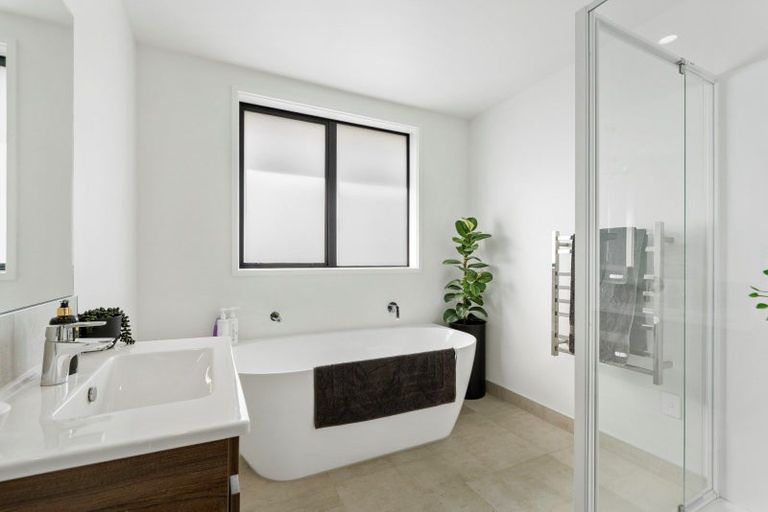 Photo of property in 11 Maara Close, Papamoa Beach, Papamoa, 3118