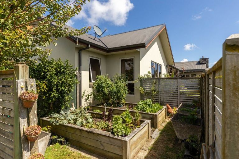 Photo of property in 201c Egmont Road, Hillsborough, New Plymouth, 4372