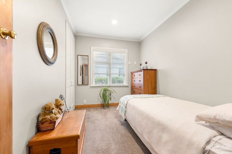 Photo of property in 39 Cudby Street, Woburn, Lower Hutt, 5011