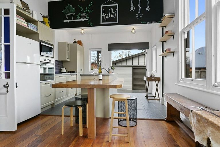 Photo of property in 2 Stevenson Place, Leamington, Cambridge, 3432