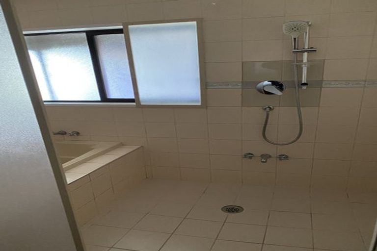 Photo of property in 10 Bycroft Road, Karaka, Papakura, 2578