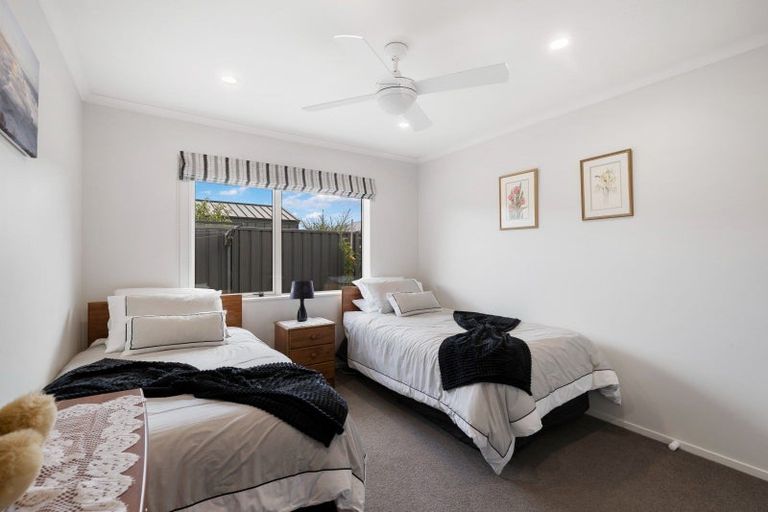 Photo of property in 11 Elite Court, Mount Pisa, Cromwell, 9383