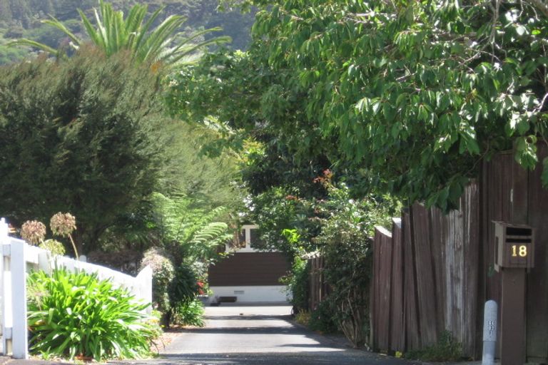 Photo of property in 18 Ranch Avenue, Beach Haven, Auckland, 0626