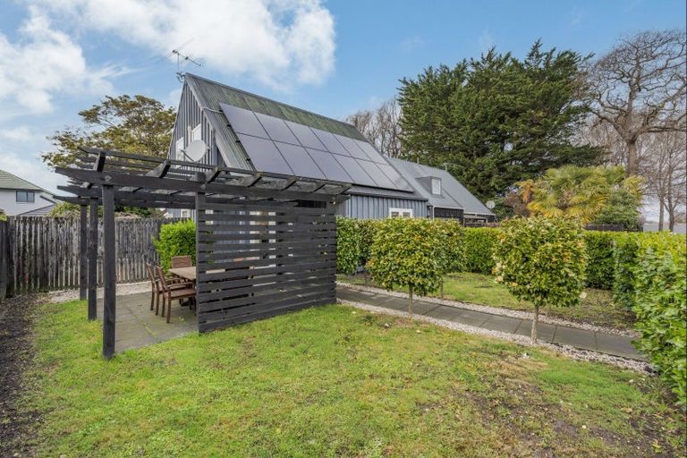 Photo of property in 1/10 Tisch Place, Belfast, Christchurch, 8051
