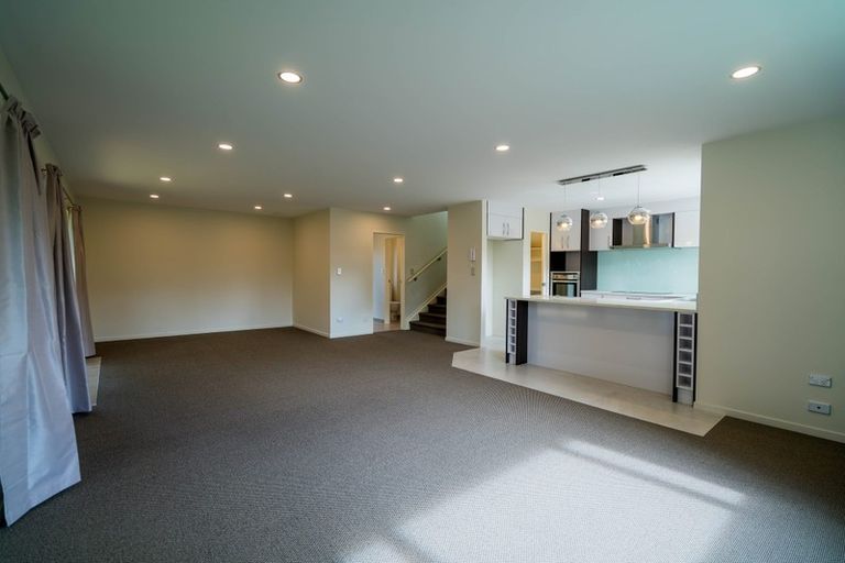 Photo of property in 52a Ennis Avenue, Pakuranga Heights, Auckland, 2010