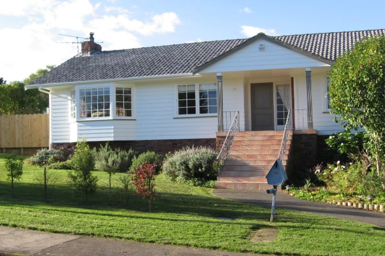 Photo of property in 32 Finnerty Avenue, Howick, Auckland, 2014