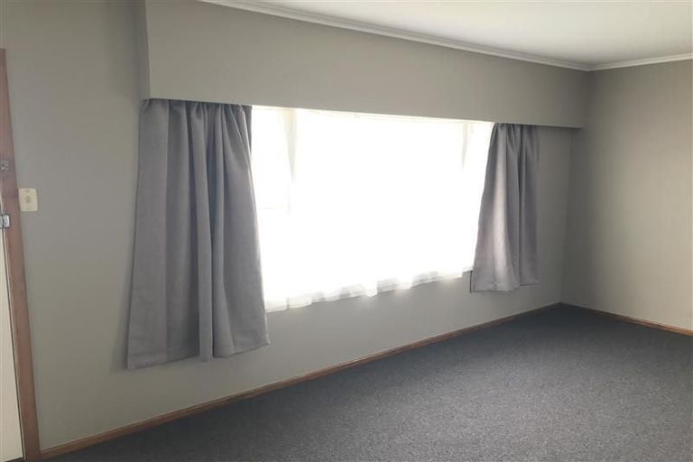 Photo of property in 20 Hillcrest Road, Papatoetoe, Auckland, 2025