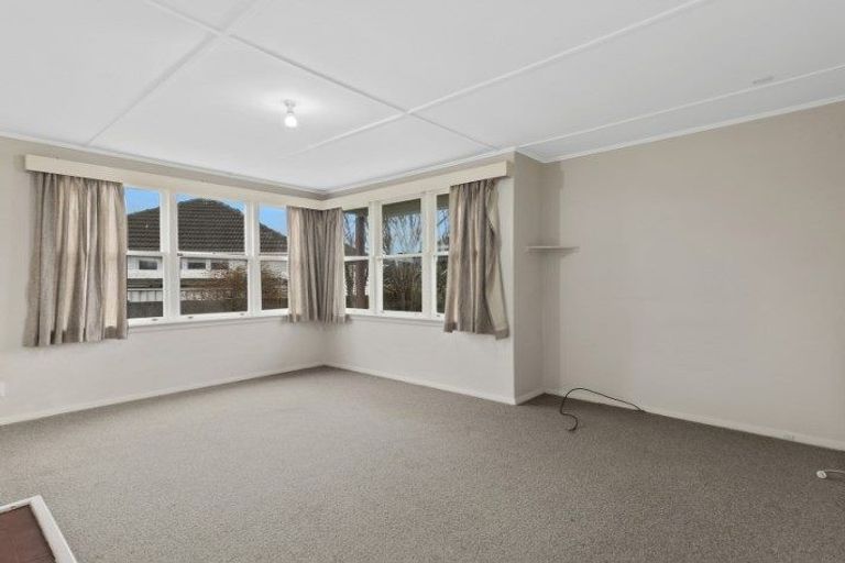 Photo of property in 3 Fisk Street, Naenae, Lower Hutt, 5011