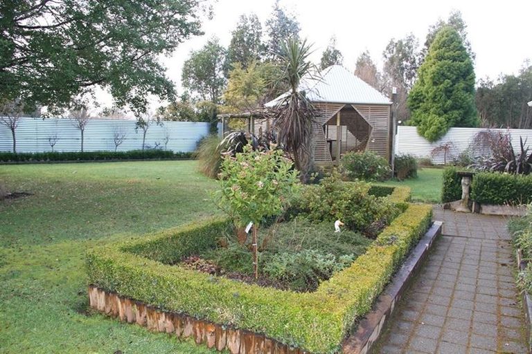 Photo of property in 459 Flora East, Makarewa, Invercargill, 9876